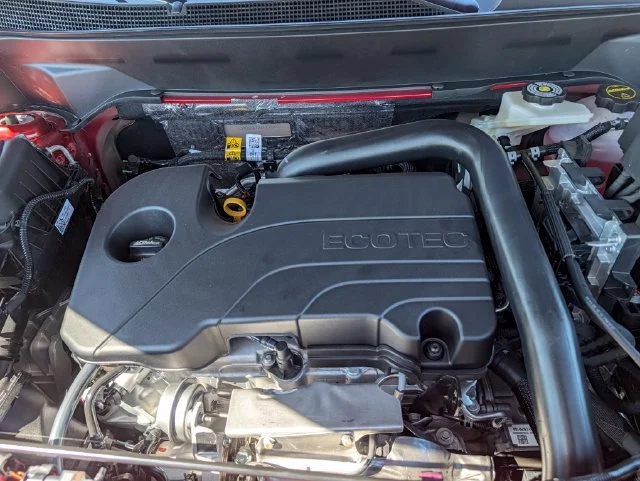 2027 Chevrolet Equinox LT - Photo 22