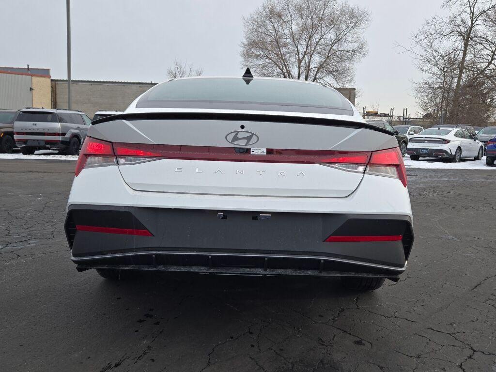 New 2026 White Hyundai SEL Sport image 14