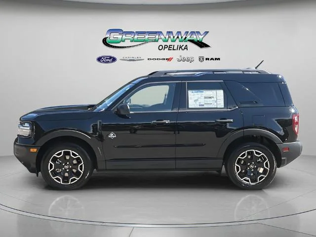 New 2026 Shadow Black Ford Outer Banks® image 4