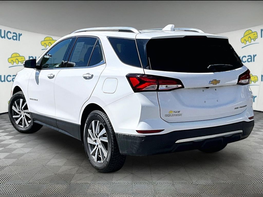 Used 2023 Summit White Chevrolet Premier image 4