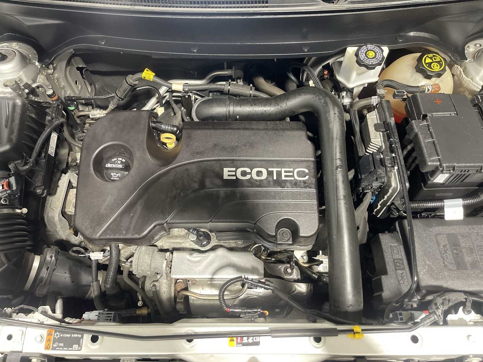 Used 2019 Silver Ice Metallic Chevrolet LT image 9
