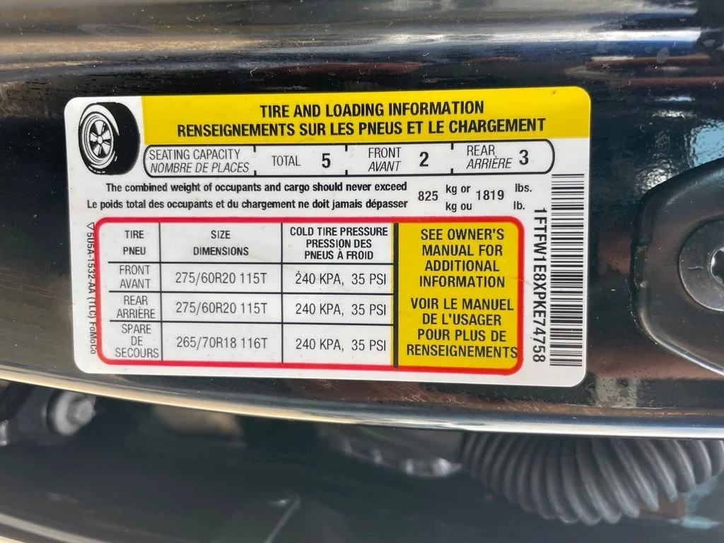 Used 2023 Black Ford XLT image 40
