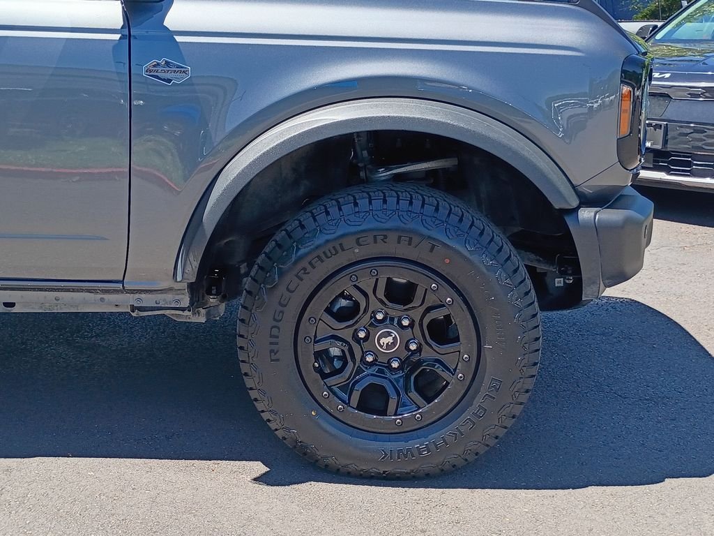 Used 2022 Gray Metallic Ford Wildtrak image 1