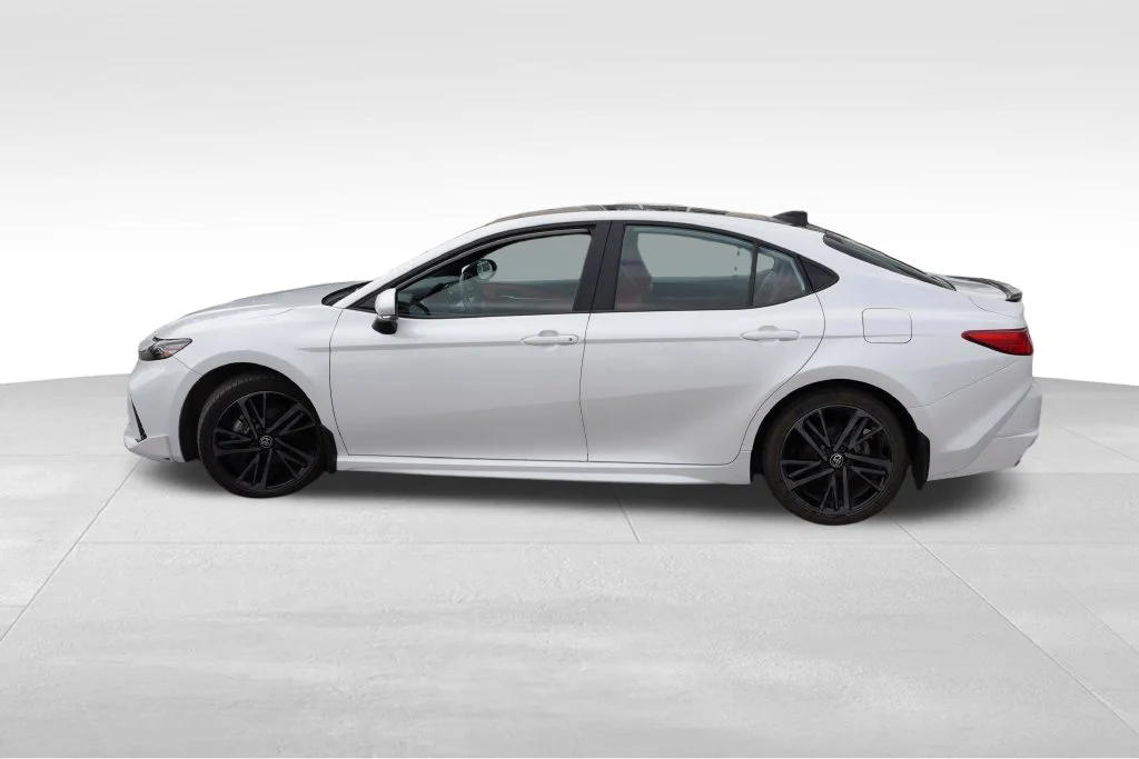Used 2025 Pearl Toyota XSE image 9