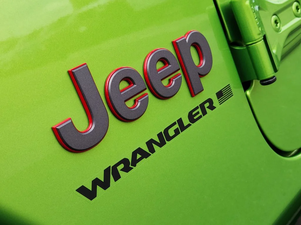 2025 Jeep Wrangler 4-Door Rubicon - Photo 12
