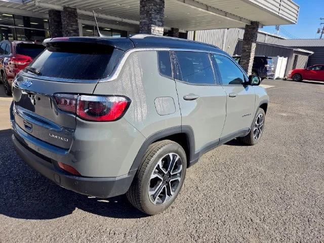 Used 2023 Sting Gray Clearcoat Jeep Limited image 3