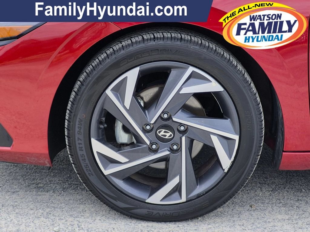 Used 2024 Red Hyundai Limited image 10