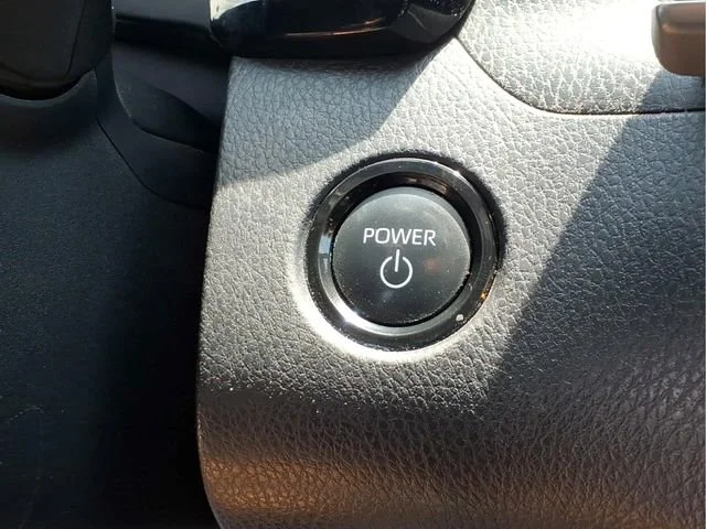 Used 2025  Toyota LE image 10