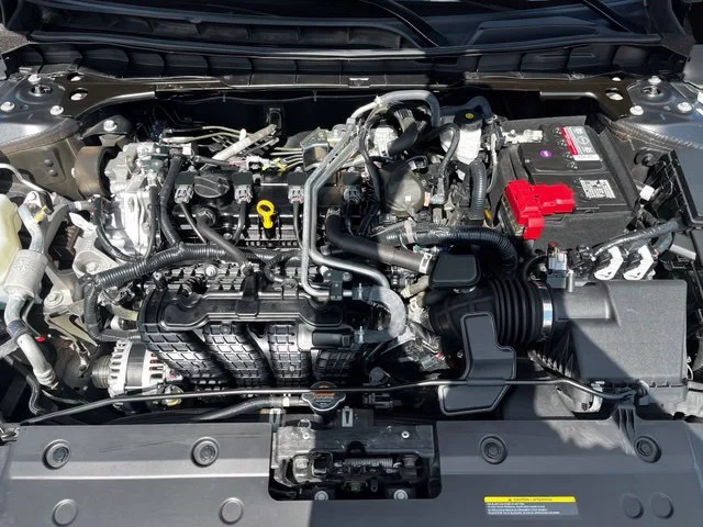 Used 2024  Nissan 2.5 SR image 30