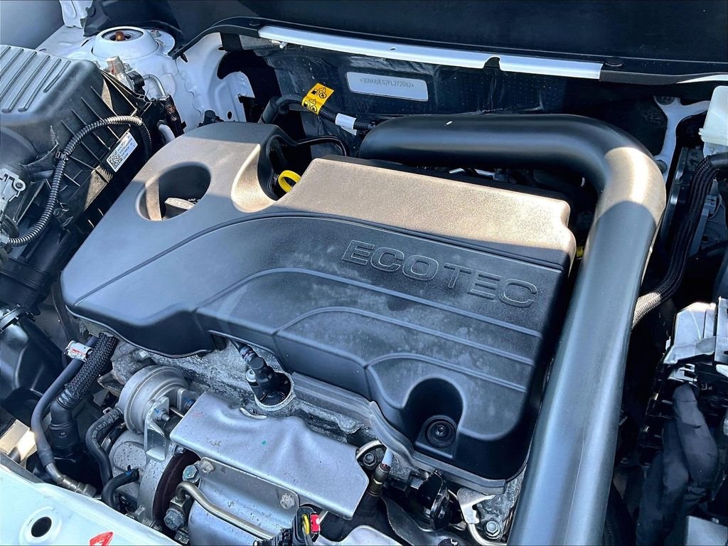 Used 2023 White Chevrolet LT image 35