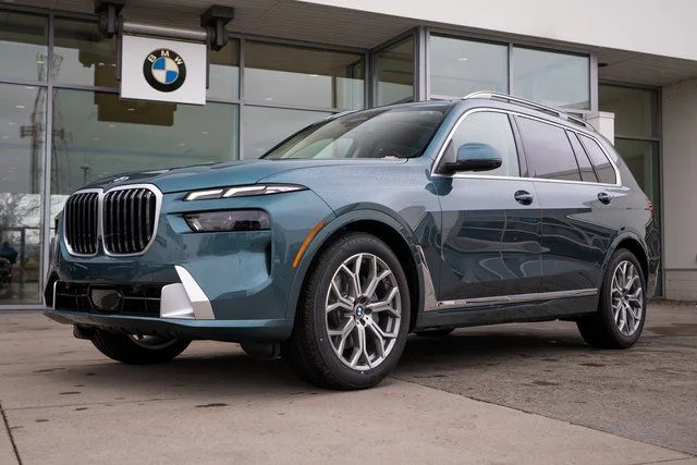 2026 BMW X7 xDrive40i's photo