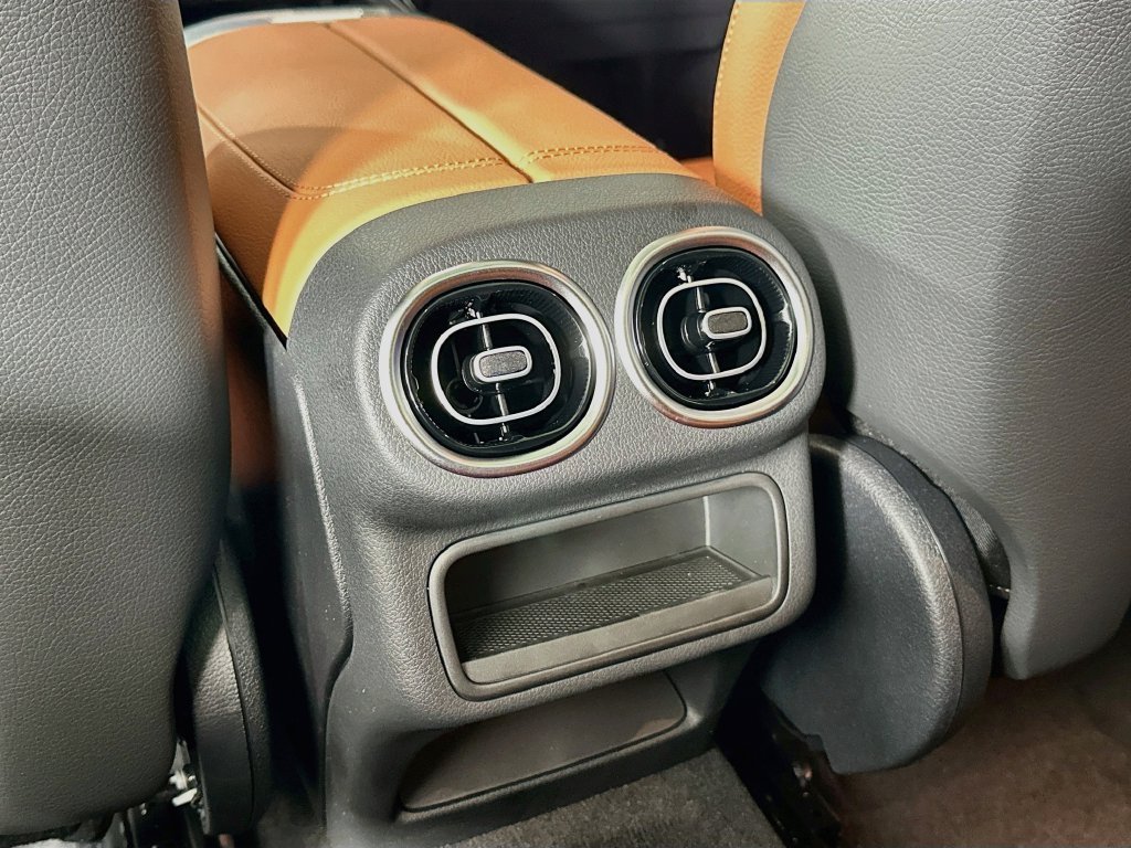 New 2027  Mercedes-Benz GLC 300 image 27