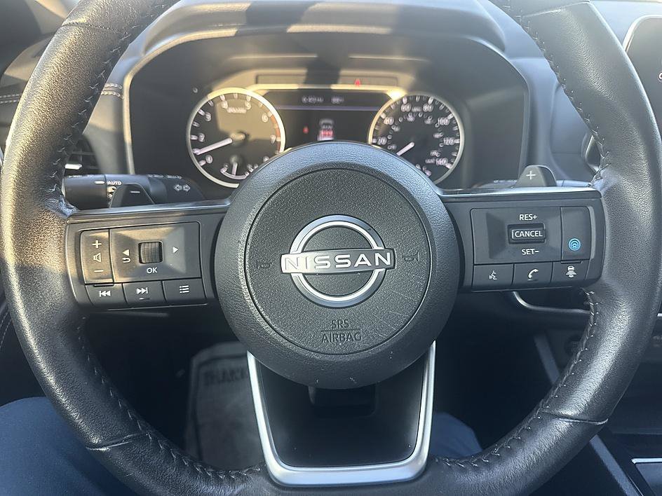 Used 2024 Super Black Nissan SV image 25