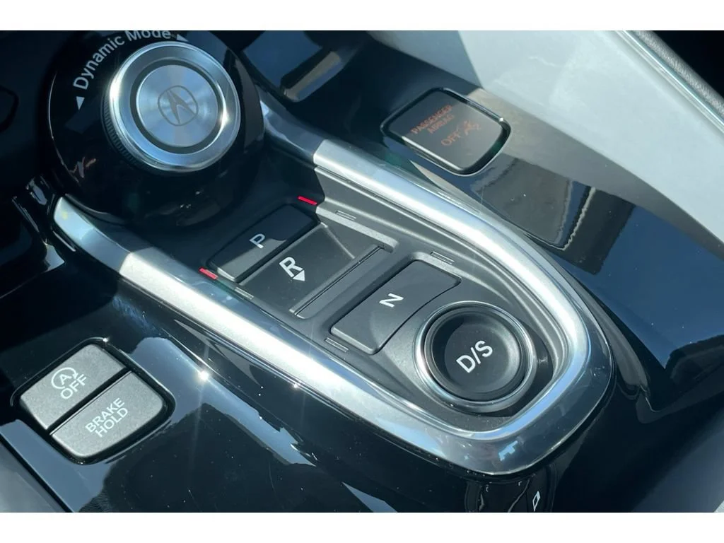Used 2025 Liquid Carbon Metallic Acura TECH image 88