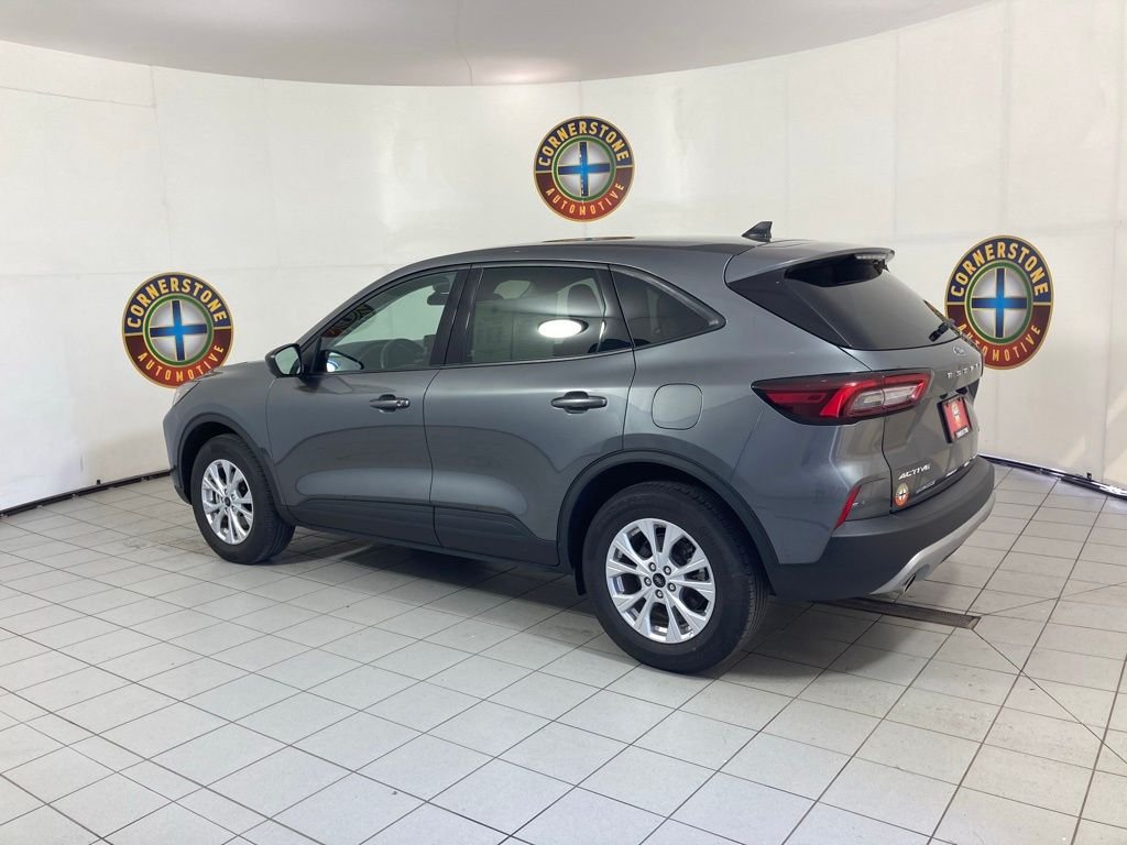 Used 2025 Gray Ford Active image 22