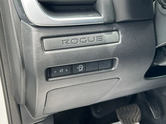 Certified Used 2025 Silver Nissan S image 32