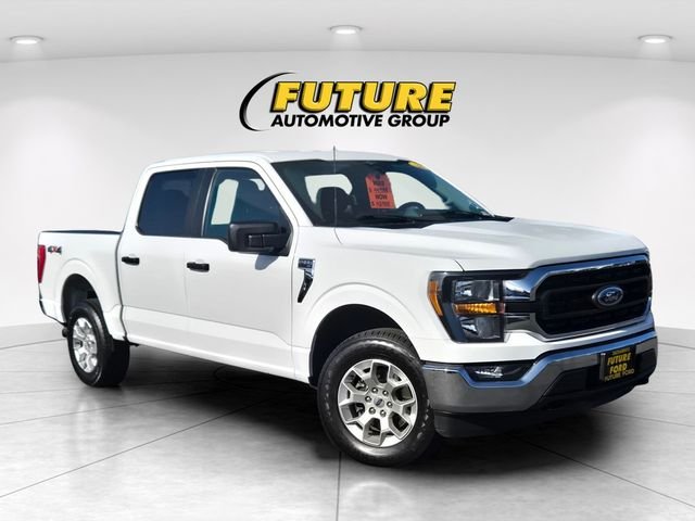 Used 2023 White Ford XLT image 1