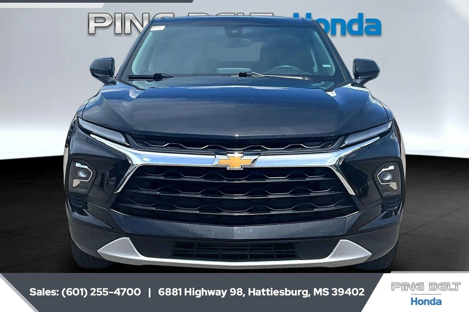 Used 2025 Black Chevrolet LT image 3