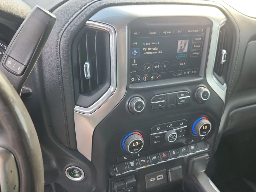 Used 2020 Silver Chevrolet LT image 23