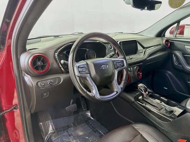 Used 2020 Red Chevrolet RS image 9