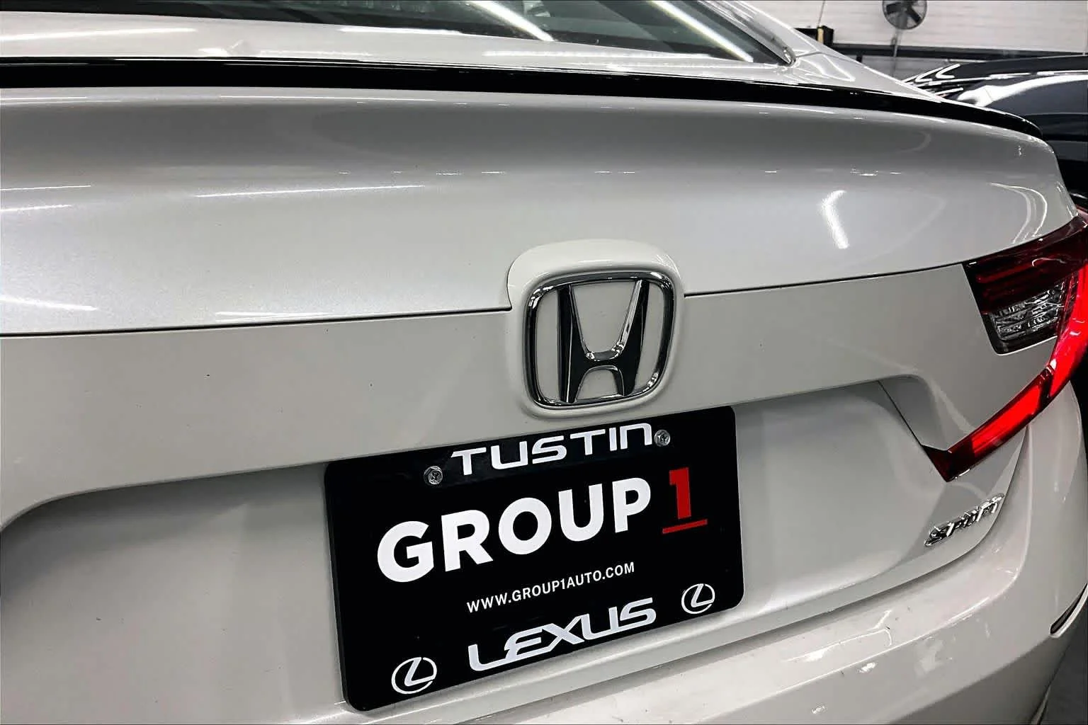 Used 2022 Platinum White Pearl Honda Sport image 31