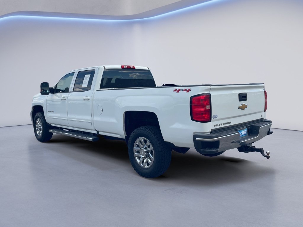 Used 2019 Summit White Chevrolet LT image 19