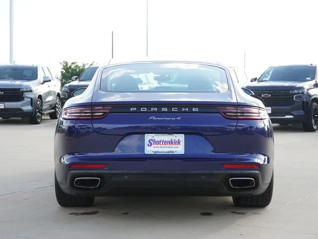 Used 2020 Blue Porsche 4 image 8