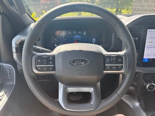 New 2026 Oxford White Ford XLT image 20