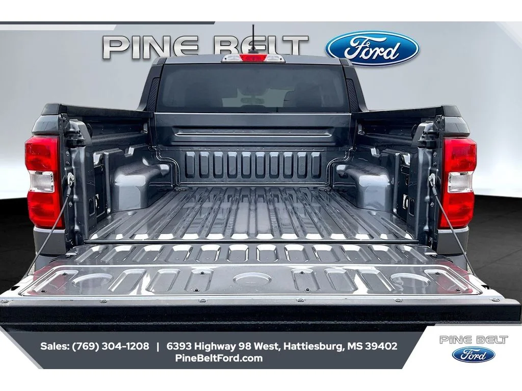 Used 2025 Carbonized Gray Metallic Ford XLT image 12