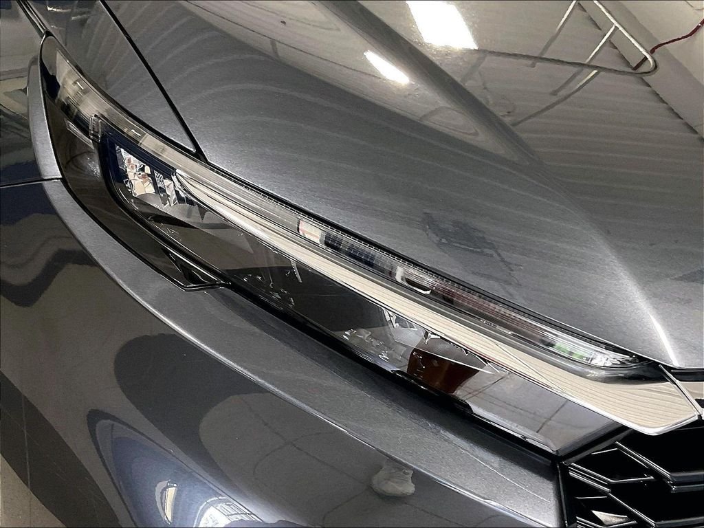 Used 2024 Gray Metallic Honda LX image 31