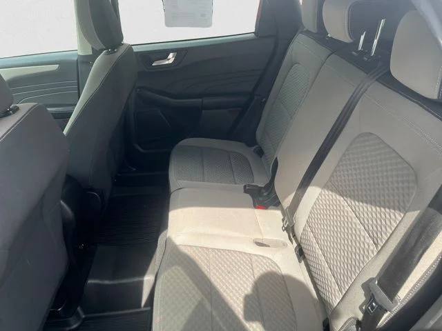 Used 2021 Gray Metallic Ford SE image 13