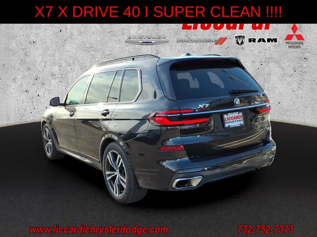 Used 2023 Black BMW xDrive40i image 4
