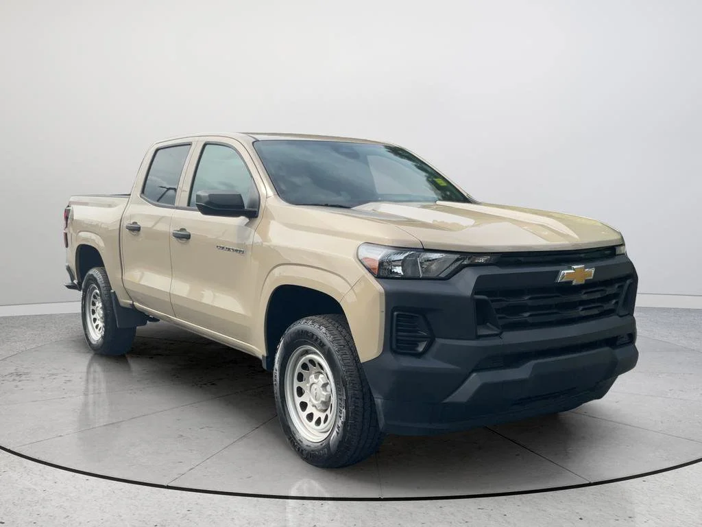 2023 Chevrolet Colorado 2WD Work Truck Crew Cab Short Box's photo