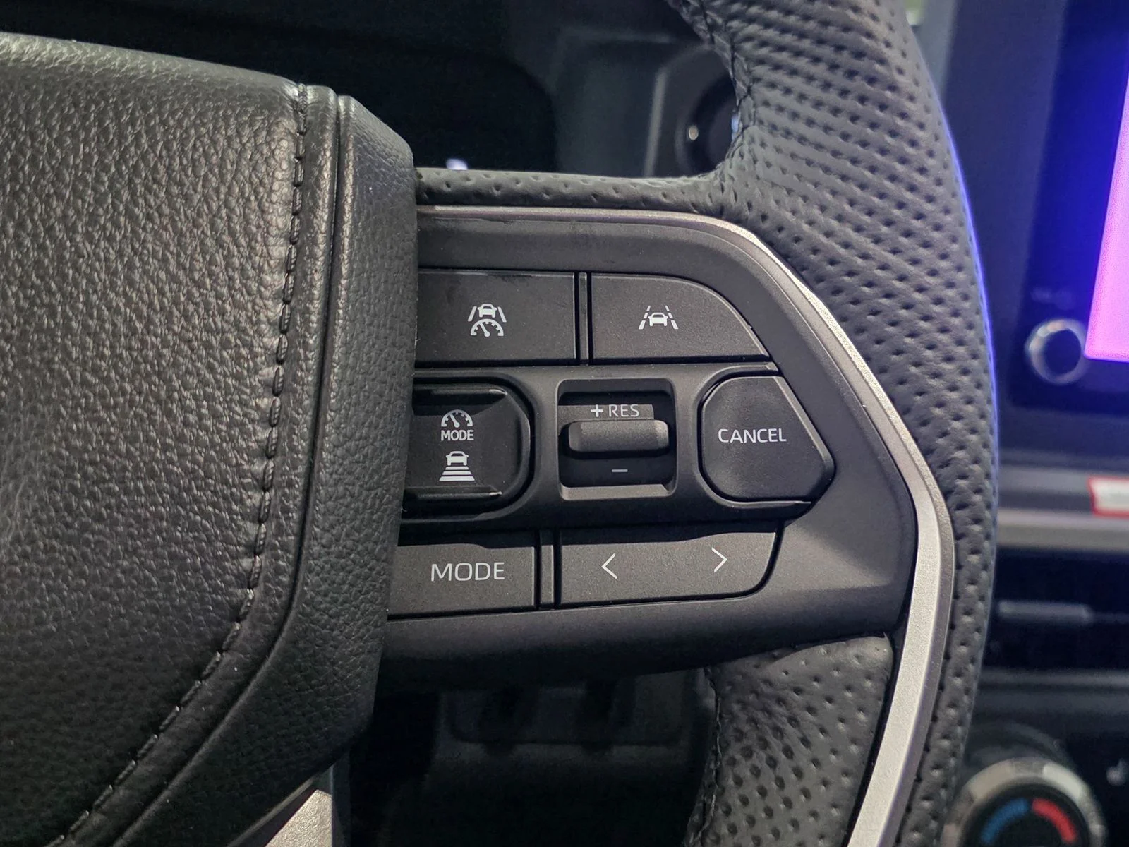 2026 Toyota Tacoma SR5 - Photo 33