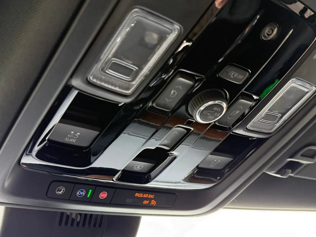 2026 GMC Yukon XL Denali - Photo 16