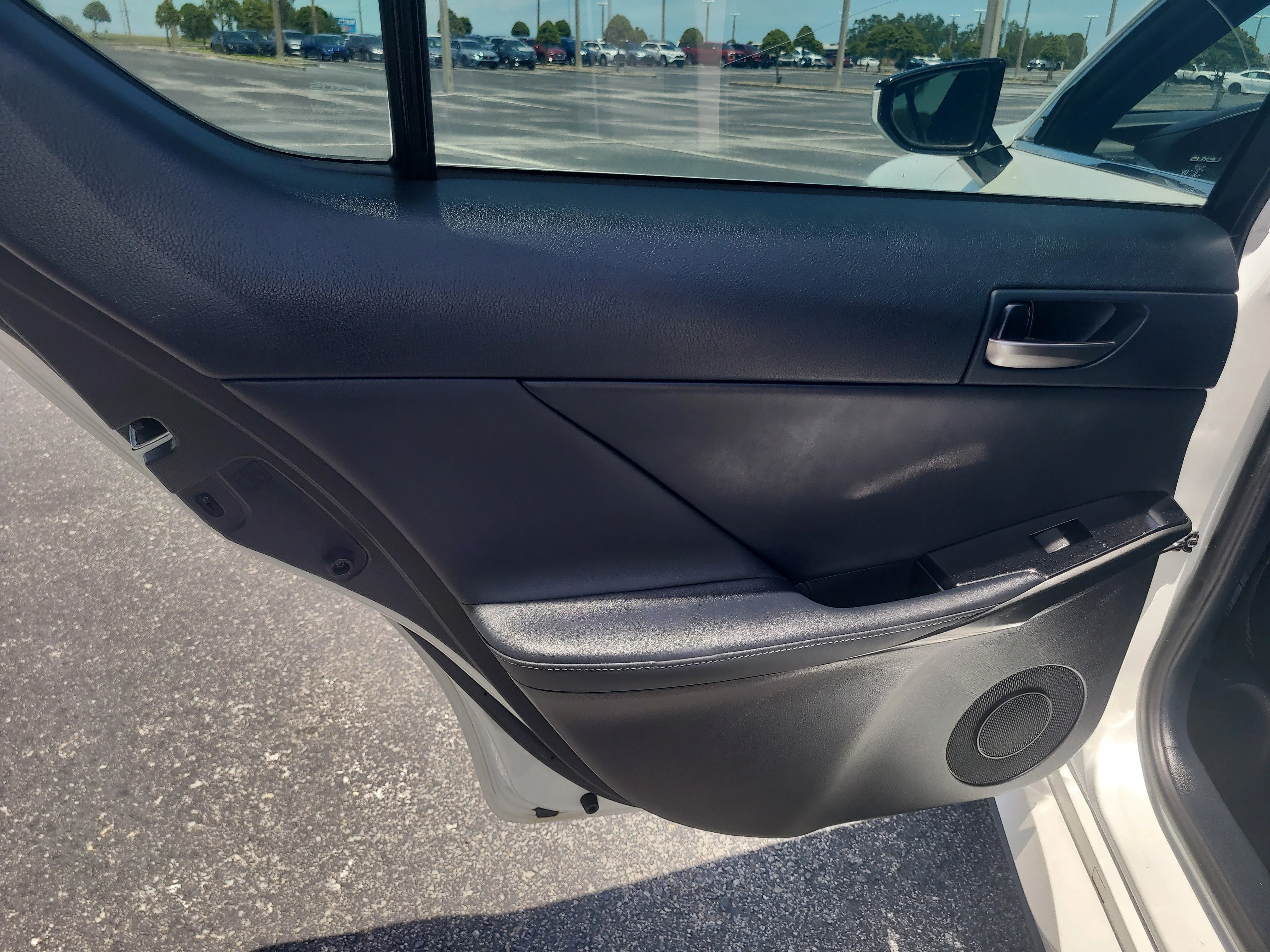 Used 2023 White Pearl Lexus IS 300 image 10