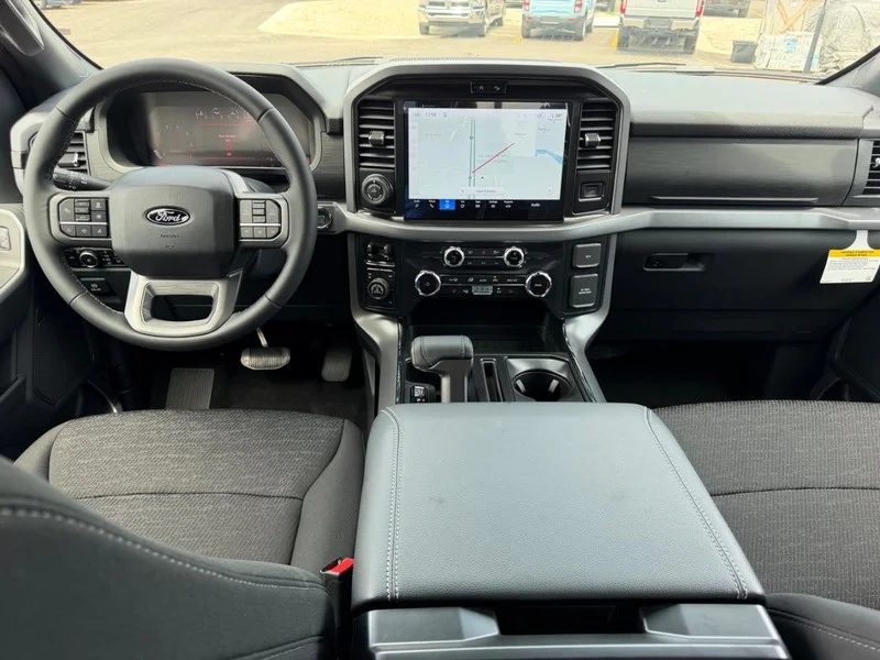 New 2026 Carbonized Gray Metallic Ford XLT image 10