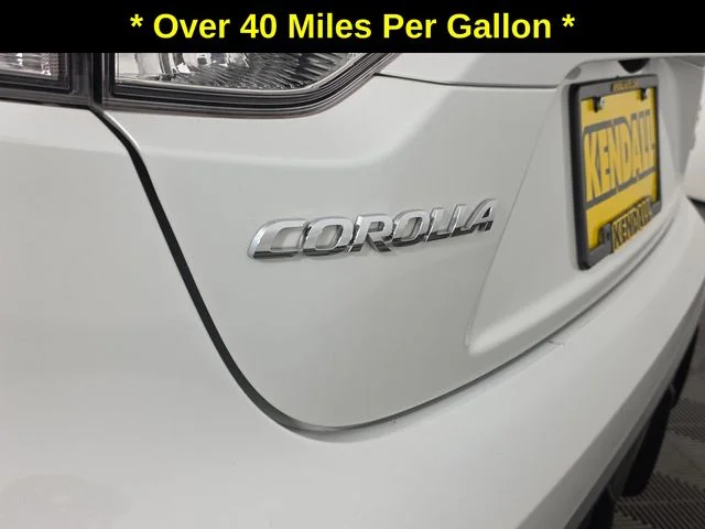 Used 2024 Pearl Toyota SE image 11