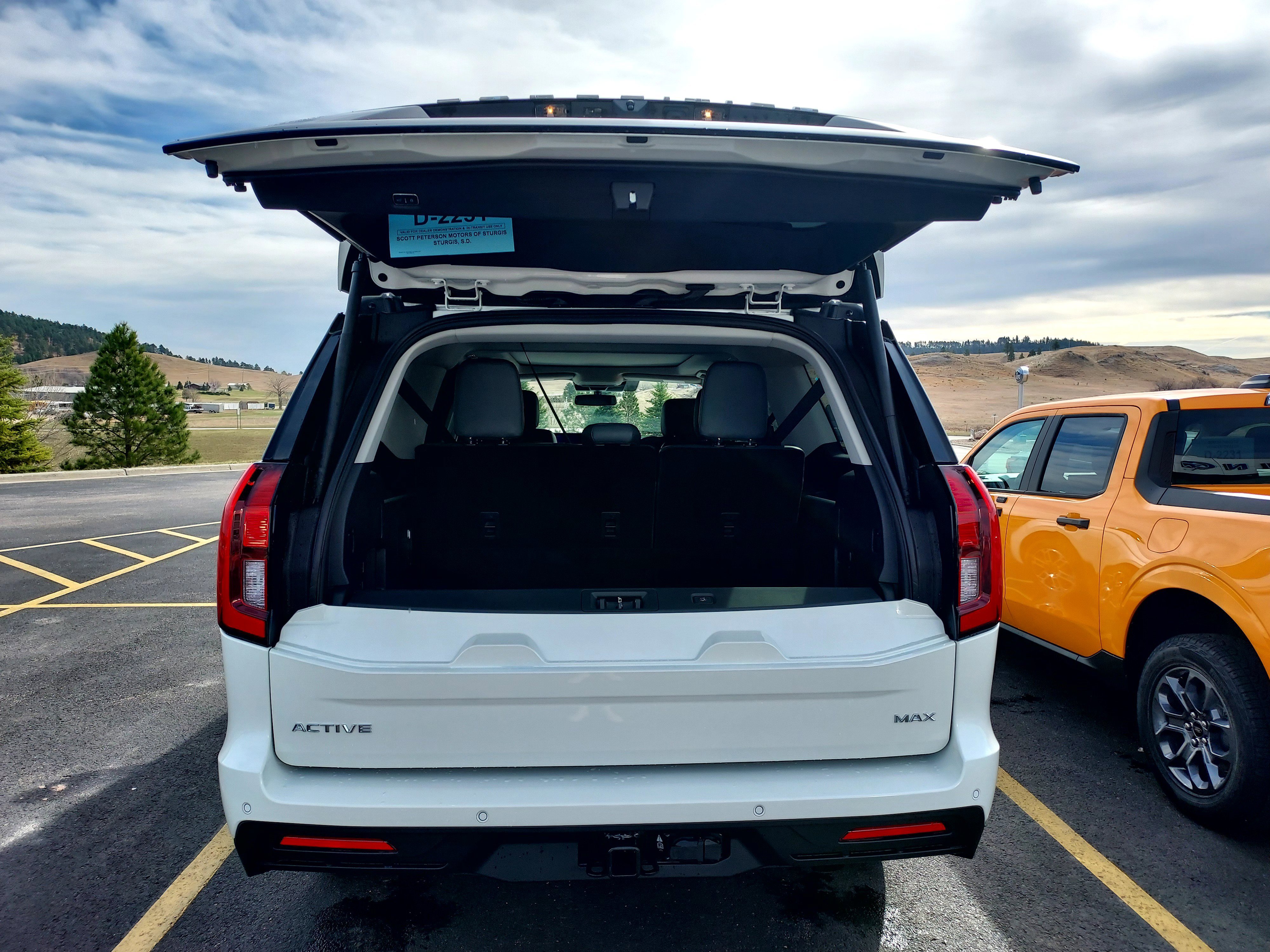 New 2026 Star White Metallic Tri-Coat Ford Active image 6