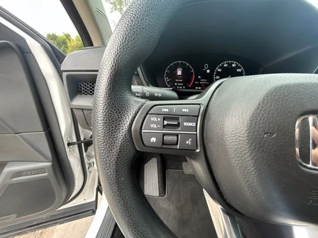 Used 2024 White Honda EX image 32