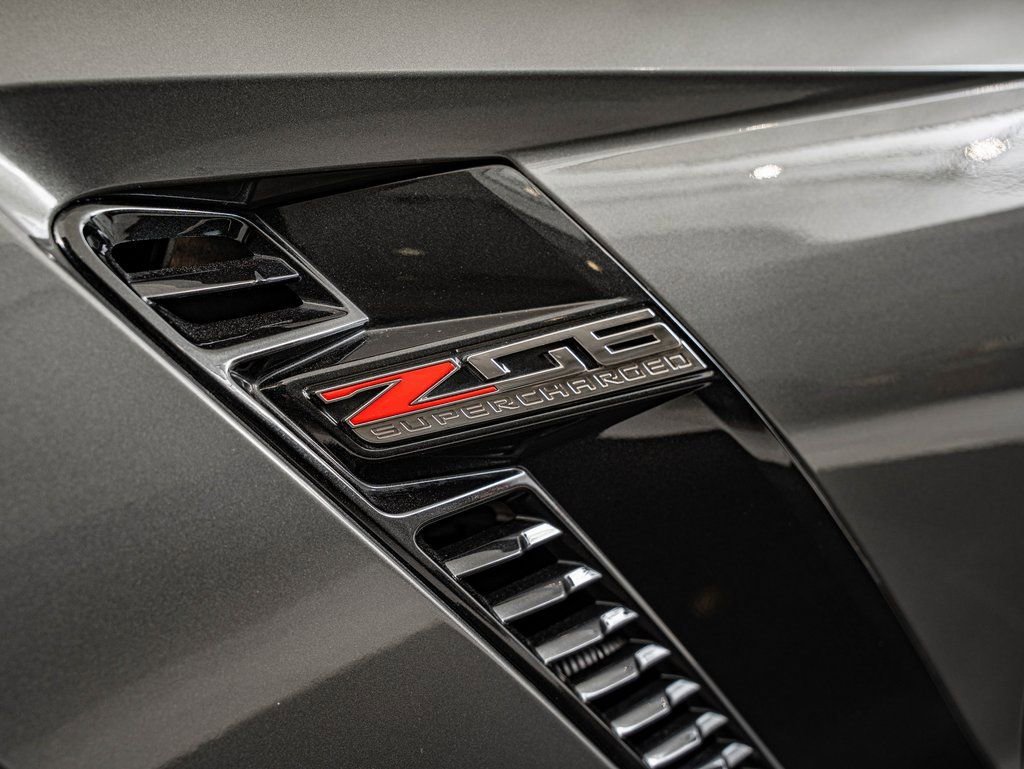 2015 Chevrolet Corvette Z06 - Photo 22