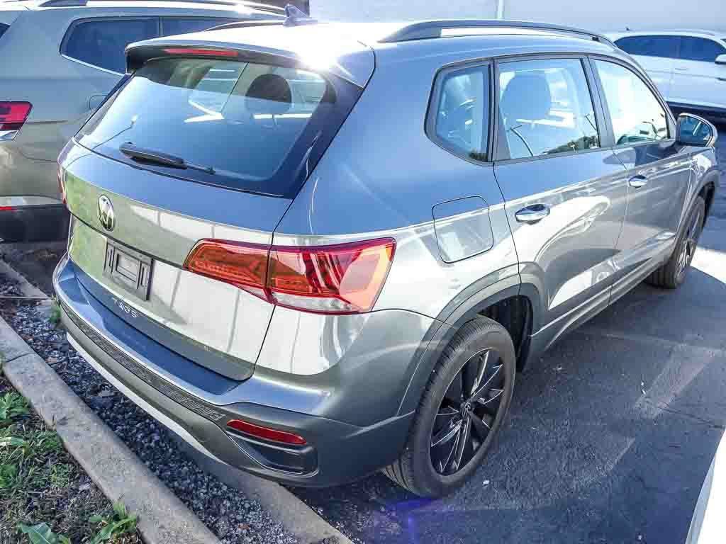 Used 2023 Platinum Gray Metallic Volkswagen S image 4