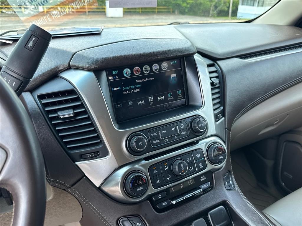 Used 2019 SUMMIT WHITE Chevrolet LT image 28