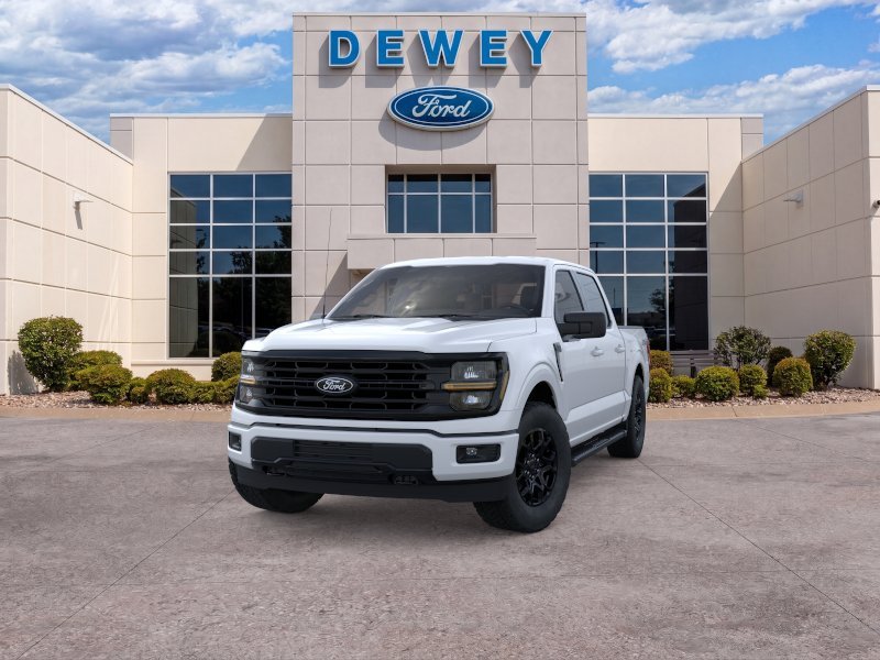 New 2026 Oxford White Ford XLT image 2