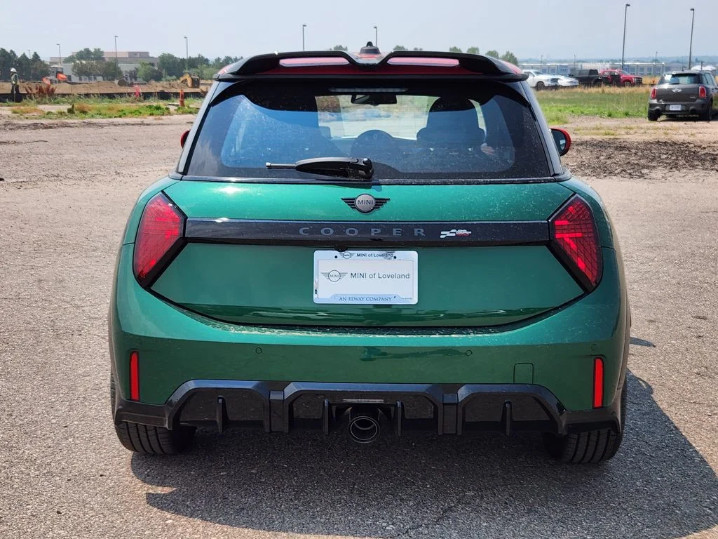 New 2026 British Racing Green Iv Met MINI Iconic image 4