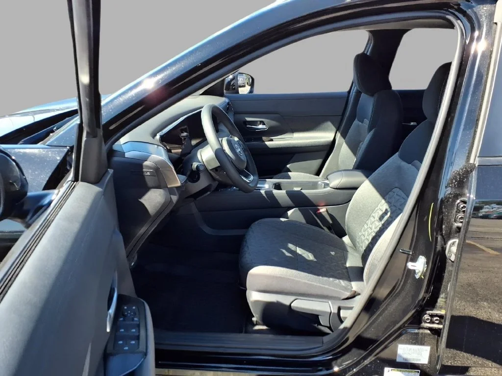 New 2027 Black Nissan SV image 19