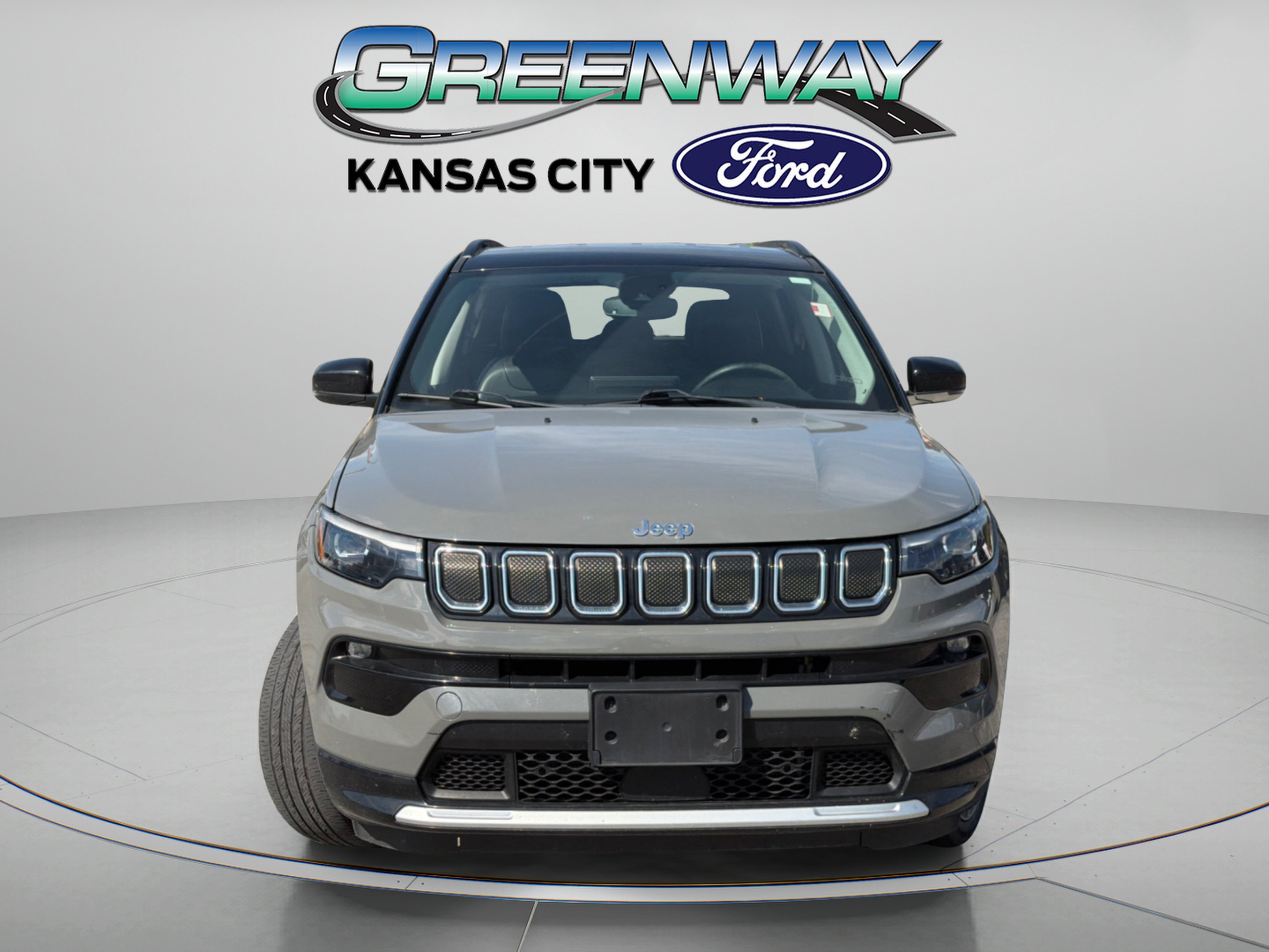 Used 2022 Jeep Compass Limited with VIN 3C4NJDCB8NT170902 for sale in Kansas City