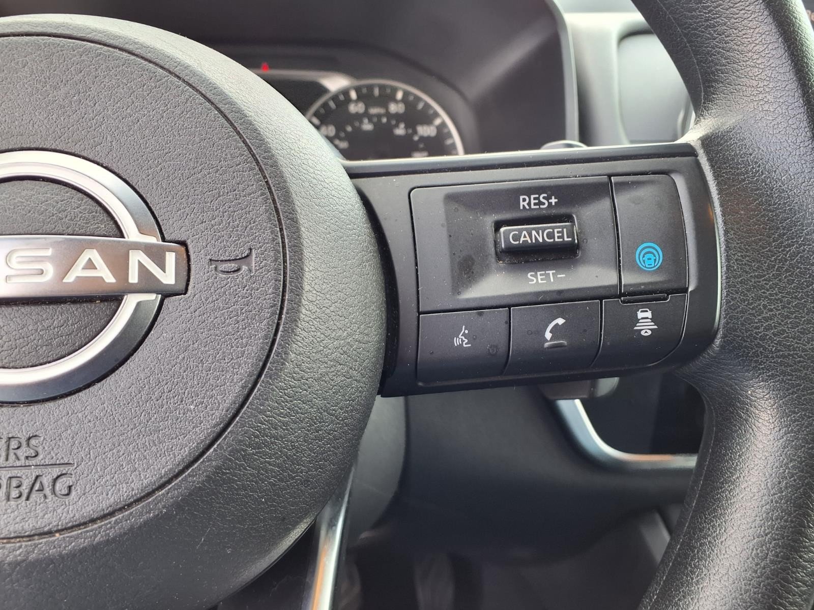 2024 Nissan Rogue SV Black at Robbins Nissan