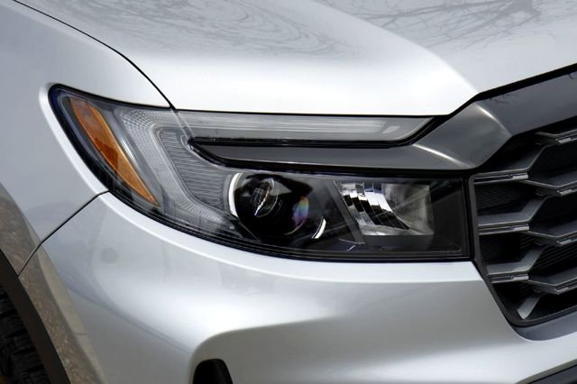 New 2026 Solar Silver Metallic Honda TrailSport image 2