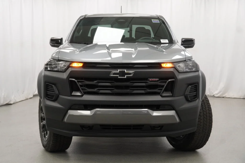 New 2026 Sterling Gray Metallic Chevrolet Trail Boss image 10